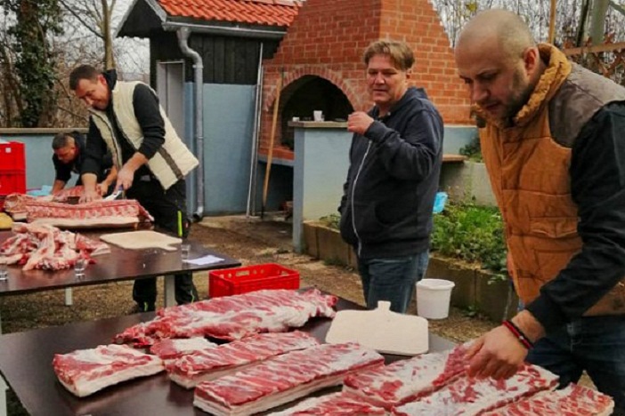 Horor u dvorištima: Stranci u šoku zbog onoga što Hrvati nazivaju tradicijom